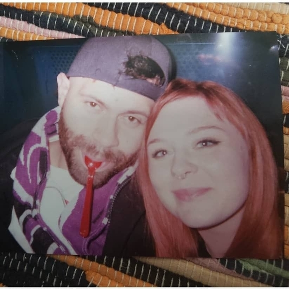 Meet your Posher, Jennifer - Picture 1 of 1